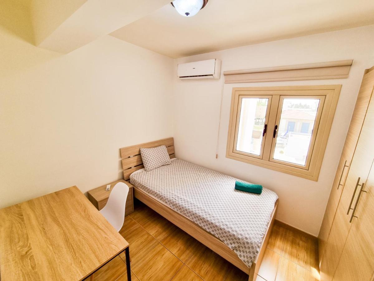 Sunbay City Rooms Λάρνακα Εξωτερικό φωτογραφία